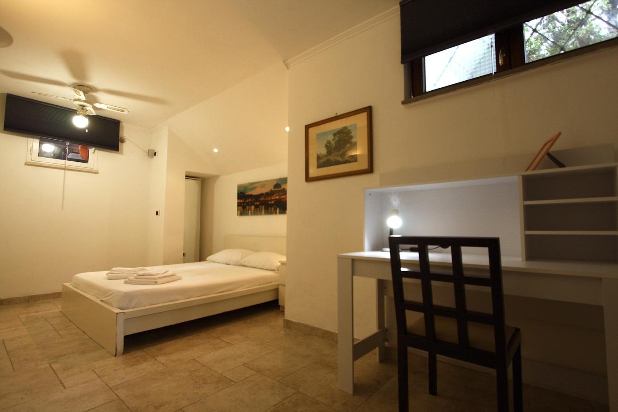 Appia Antica 2Br With Swimming Pool Lägenhet Rom Exteriör bild